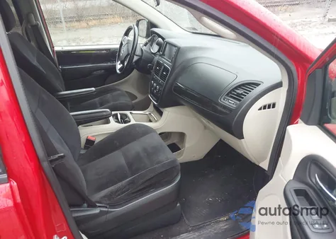 2014 Dodge Grand Caravan Sxt z USA, uszkodzony, nr VIN 2C4RDGCGXER321408